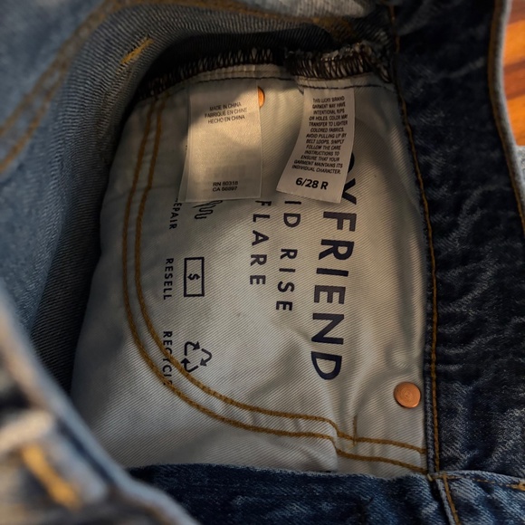 New Lucky Brand Size 6 90s fit Boyfriend Mid Rise Flare Distressed Jeans - Picture 12 of 16